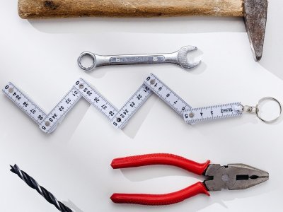 RULER, sklopivi lenjir sa metalnim prstenom, 0.5 m, beli