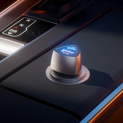 VETTEL, punjač mobilnih uređaja za automobil, 51w, crni