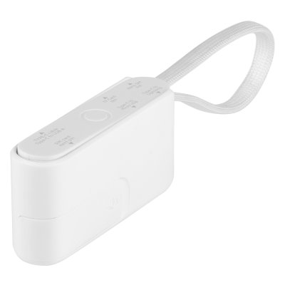 CRUX, plastična kutijica sa usb kablom, adapterima i držačem za mobilne uređaje, 8/1, bela